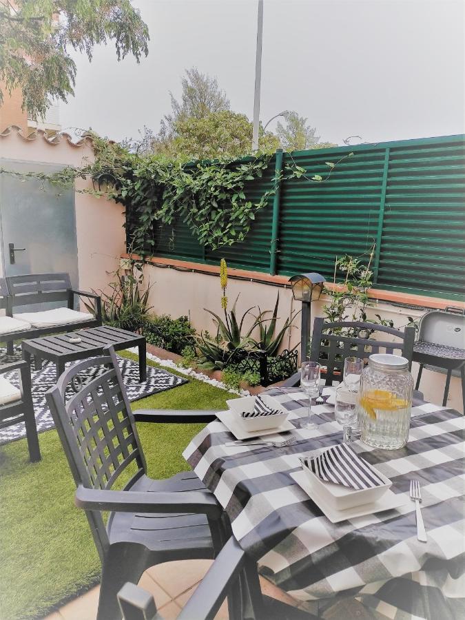 Vila Lydia Cambrils Exterior photo